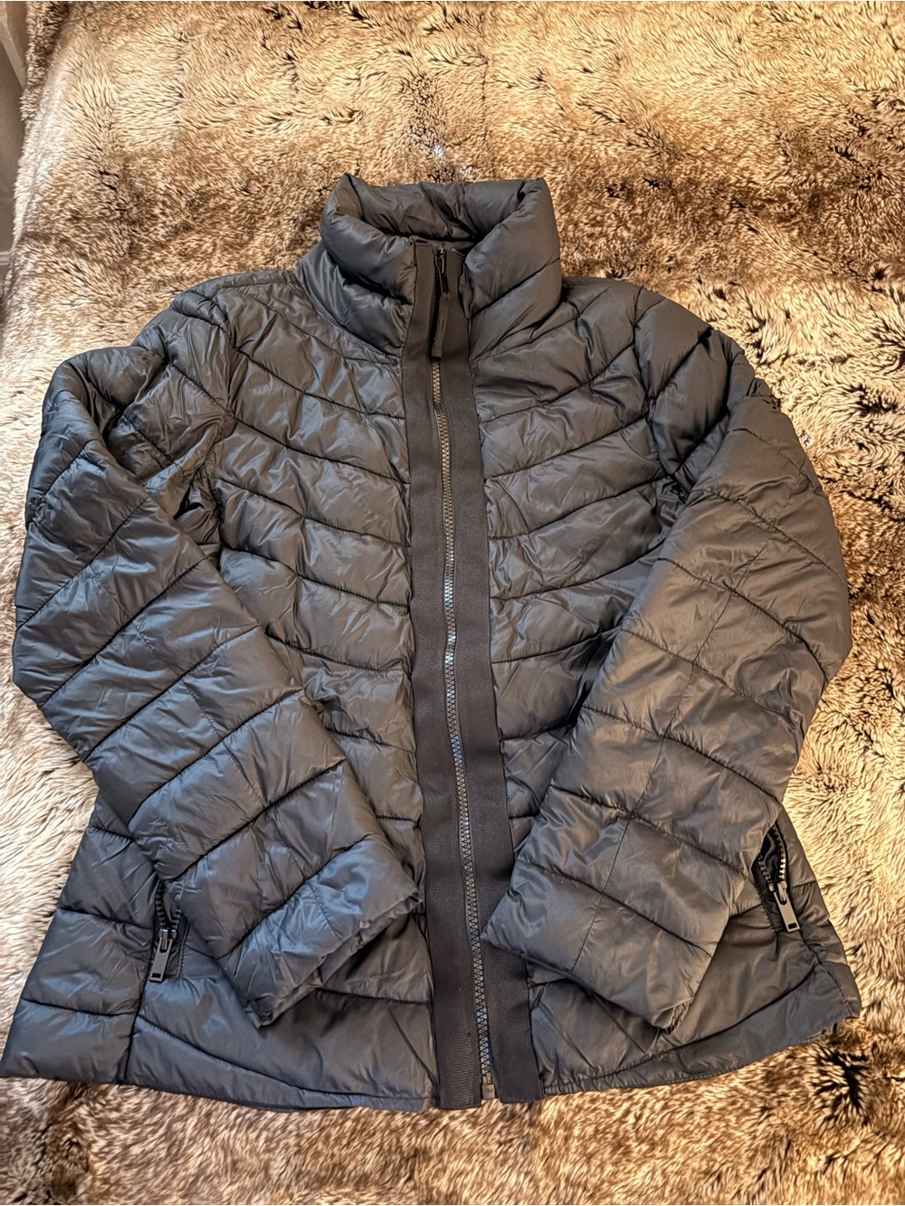 GAP Packable Puffer Jacket